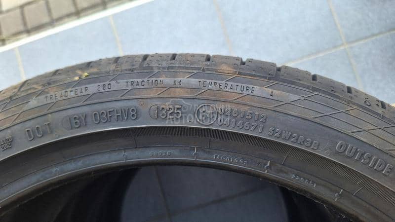 Continental 225/40 R19 Letnja