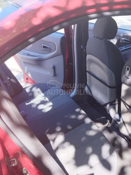 Hyundai Elantra 1.6 GLS