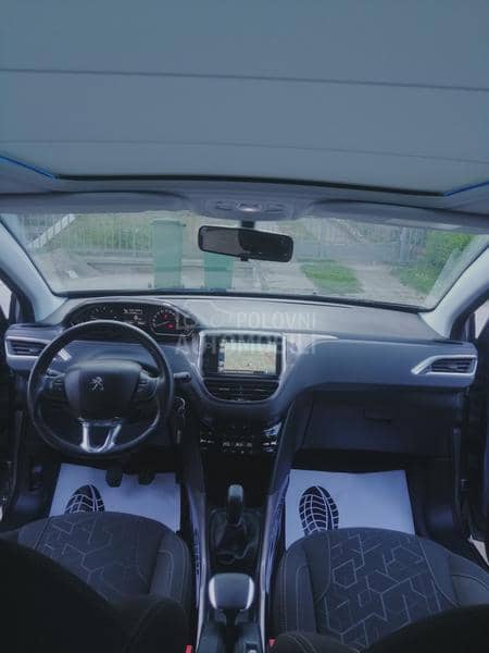 Peugeot 2008 //1.4HDI MAX PAKET//