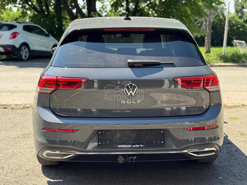 Volkswagen Golf 8 1.5 TSI