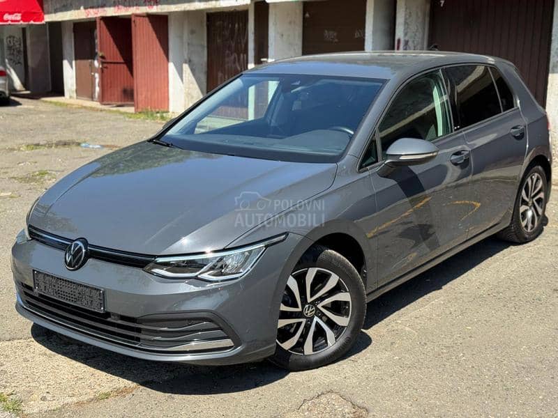 Volkswagen Golf 8 1.5 TSI