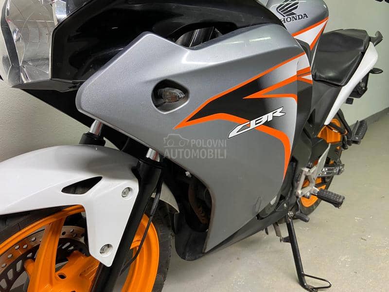 Honda CBR125 CBR 125 CBR 125R