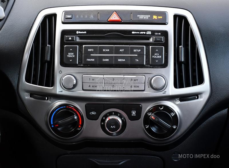 Hyundai i20 1,2/VRHHUNSKI/CHH