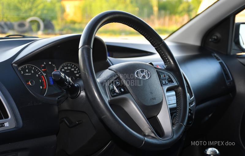 Hyundai i20 1,2/VRHHUNSKI/CHH