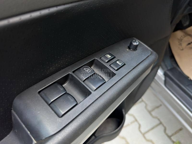 Nissan X-Trail 2.0 CH