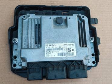 Motorni racunar kompjuter za Peugeot 2008, 206, 208 ...