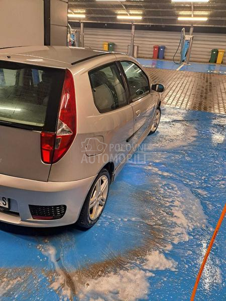 Fiat Punto 1.8 HGT
