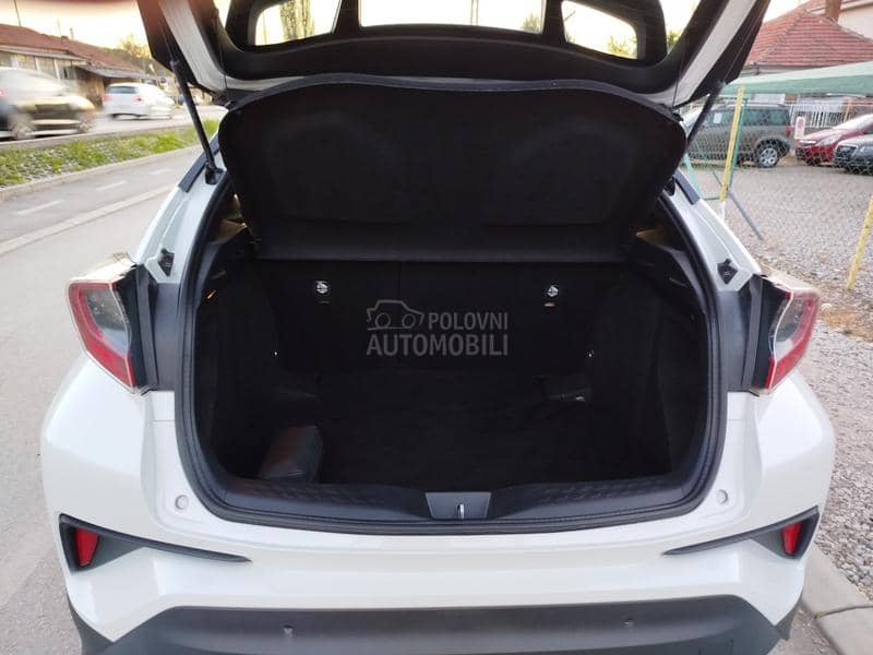 Toyota C-HR 1.8i  H I B R I D