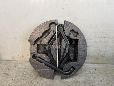 SET REZERVNE GUME za Volvo V70