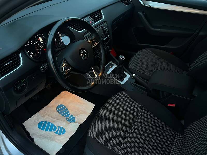 Škoda Octavia 1.6 TDI PERFECTNA