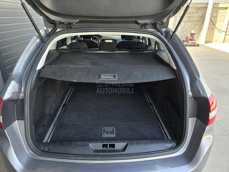 Peugeot 308 1.6 HDI PANO