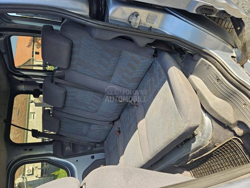 Ford Tourneo Connect 