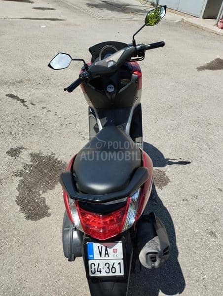 Yamaha N Max
