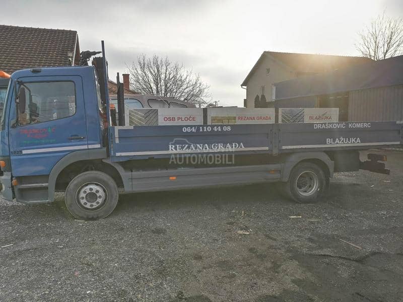 Mercedes Benz ATEGO 1223