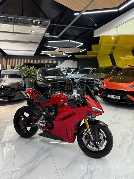 Ducati Panigale V4S
