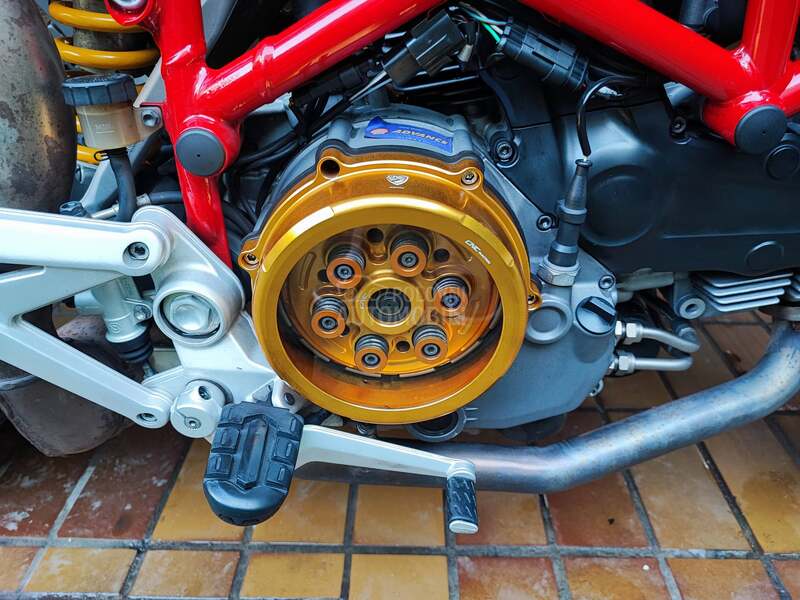 Ducati Hypermotard 1100 EVO