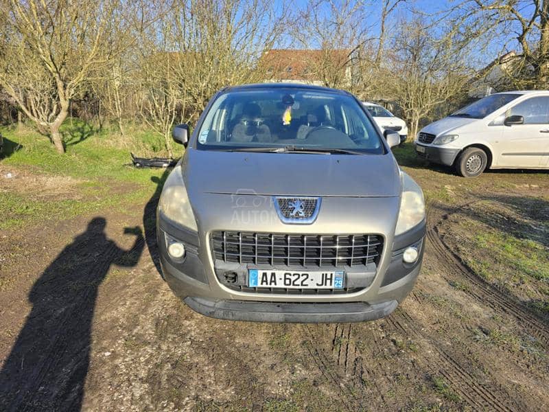 Peugeot 3008 2010. god. -  kompletan auto u delovima