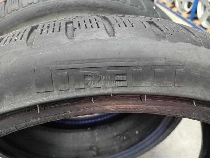 Pirelli 245/35 R20 Zimska