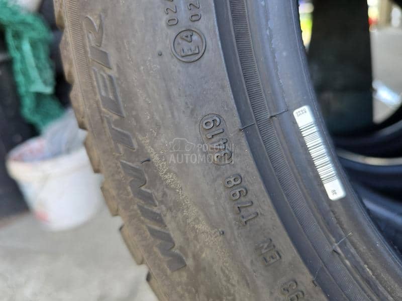 Pirelli 225/55 R17 Zimska