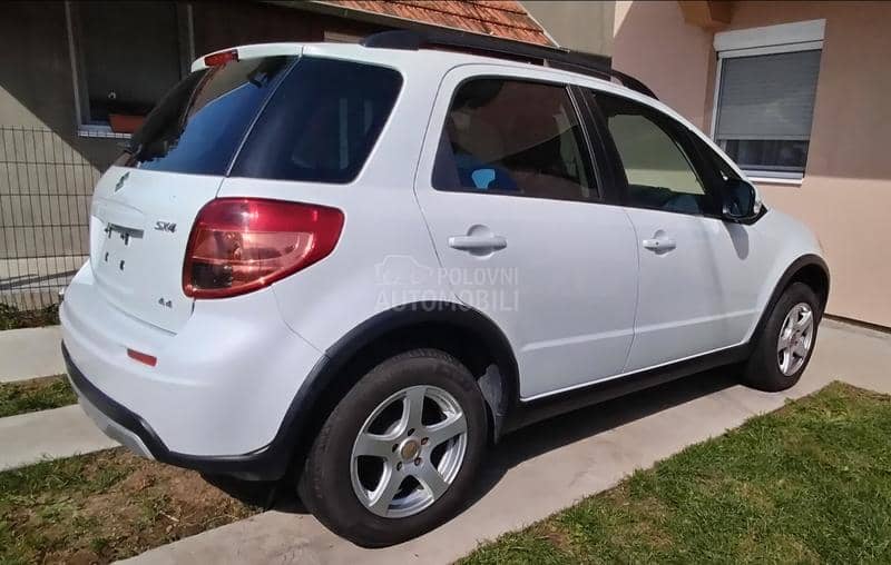 Suzuki SX4 