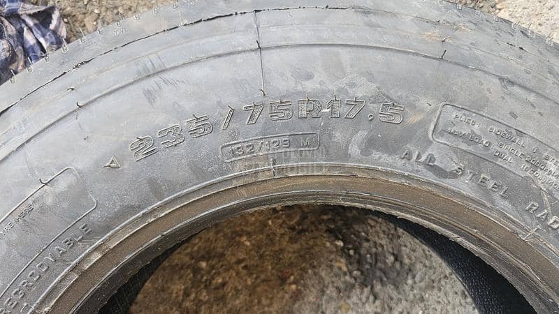 Aeolus 235/75 R17 Sve sezone