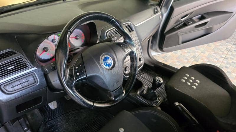 Fiat Grande Punto 1.4 b.  SPORT