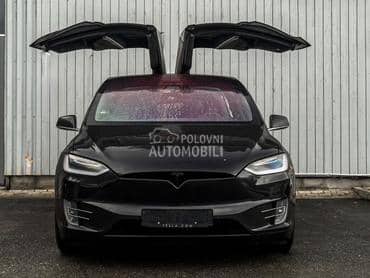 Tesla Model X 75D
