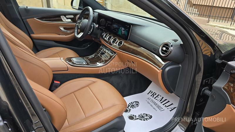 Mercedes Benz E 300 DE AMG