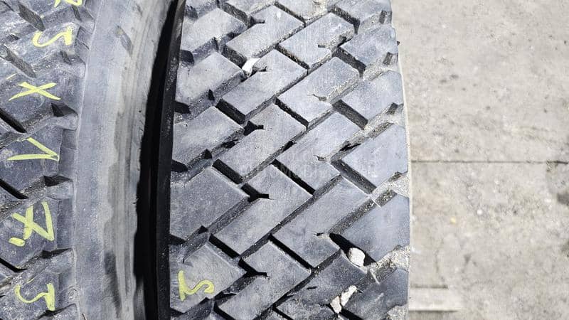 Pirelli 215/75 R17.5 Sve sezone