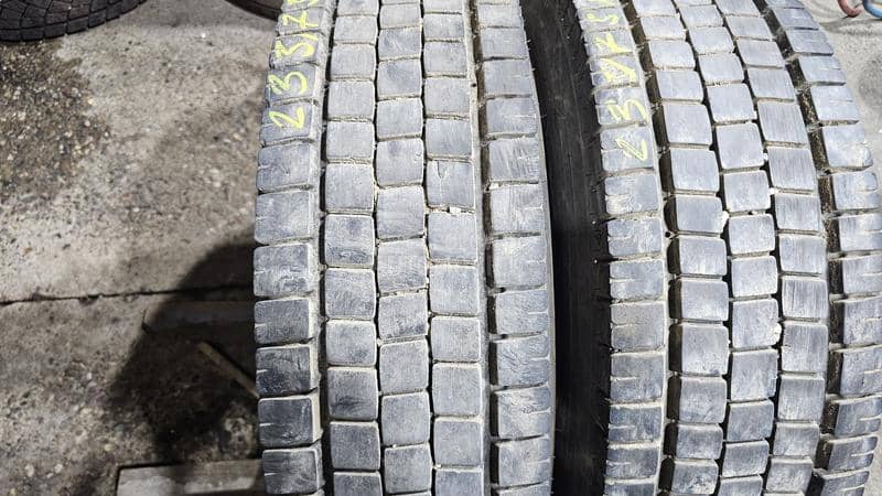 Dunlop 235/75 R17.5 Sve sezone