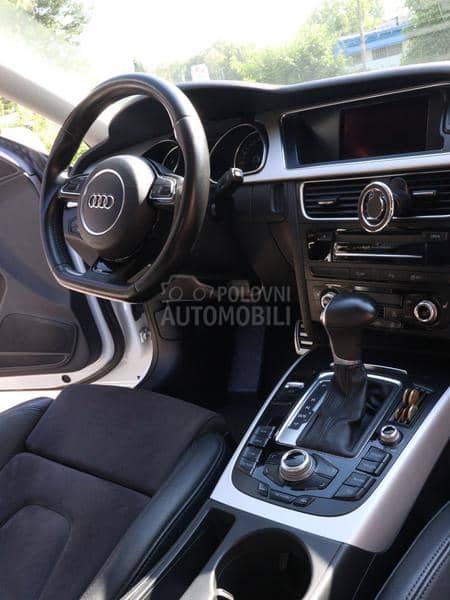 Audi A5 2.0 TDI S line