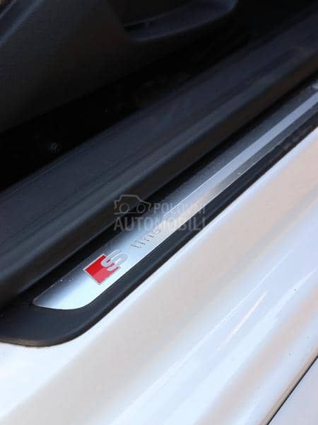 Audi A5 2.0 TDI S line