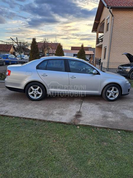 Volkswagen Jetta t.e.k.r.e.g
