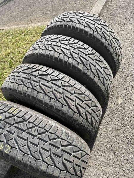 Tigar 215/65 R17 Zimska