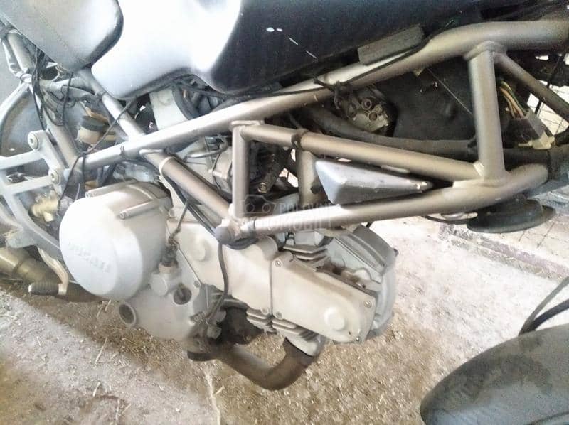 DUCATI Monster 600 delovi