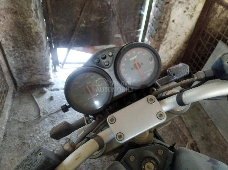DUCATI Monster 600 delovi