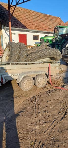 John Deere Svi