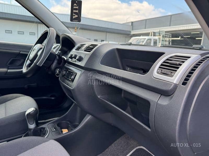 Škoda Fabia 1.2B // AC
