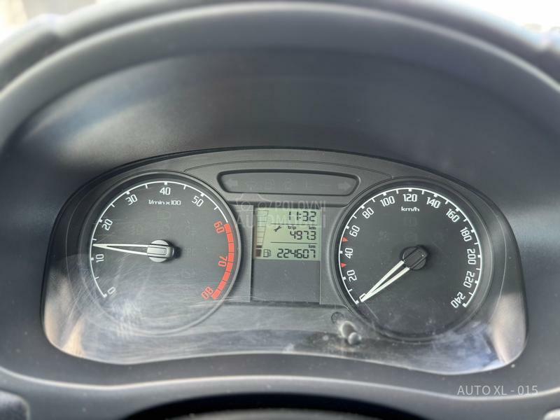 Škoda Fabia 1.2B // AC