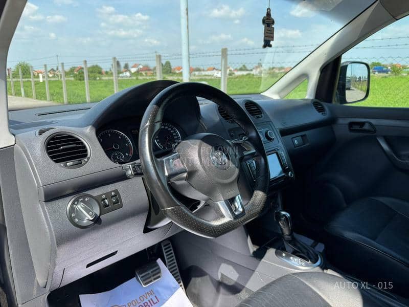 Volkswagen Caddy 1.6 TDI / NAV / DSG