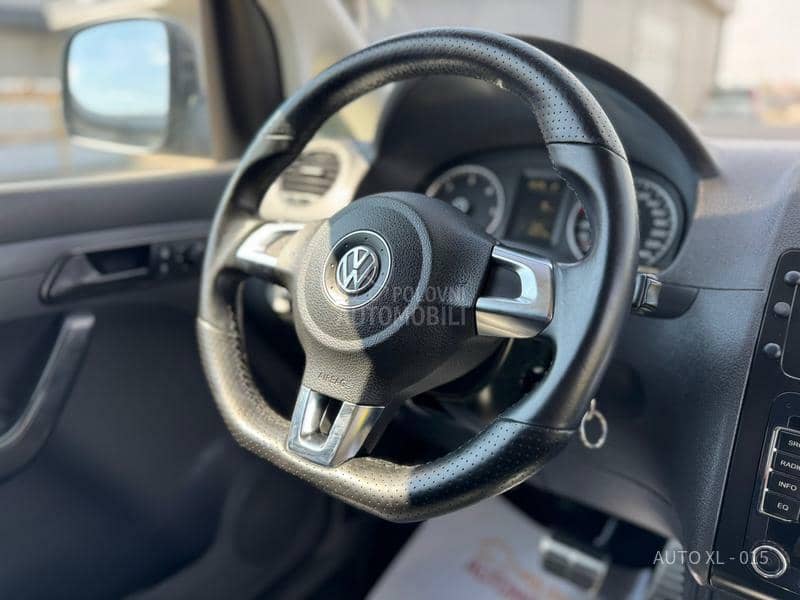 Volkswagen Caddy 1.6 TDI / NAV / DSG