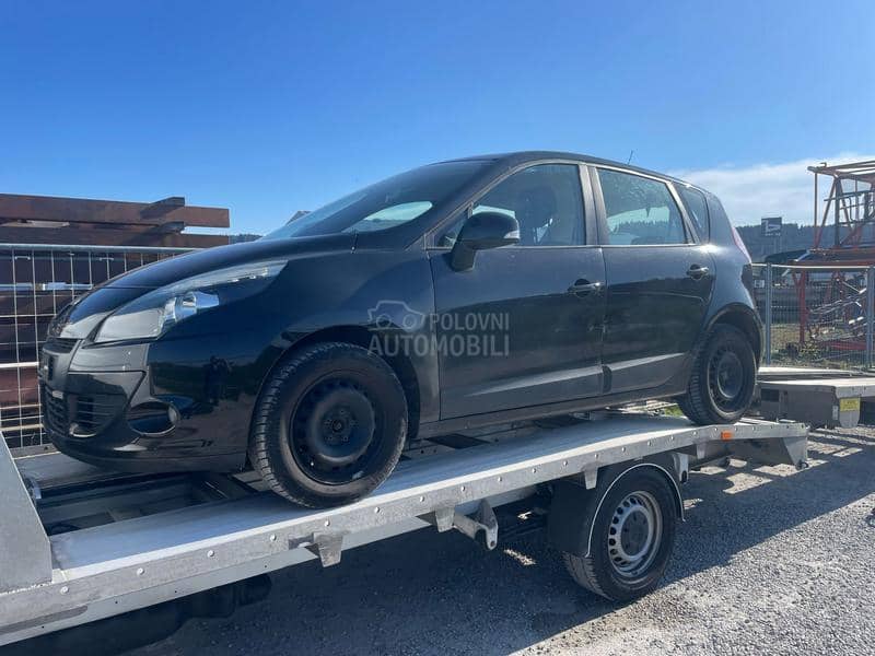 Renault Scenic TCE 130