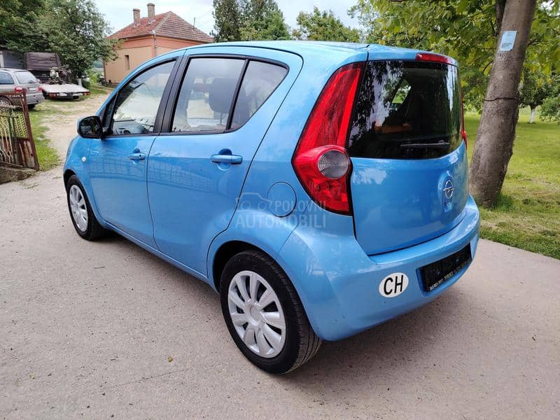 Opel Agila 1.2