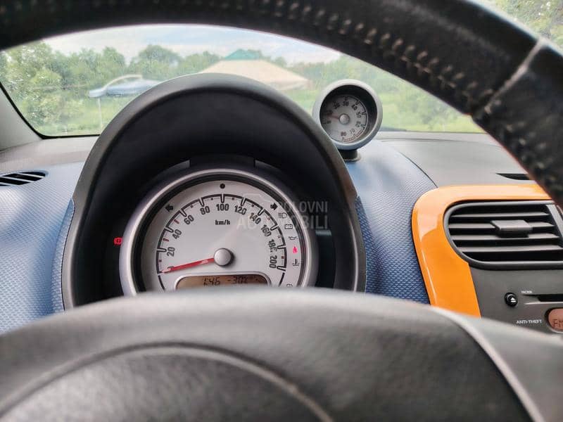 Opel Agila 1.2