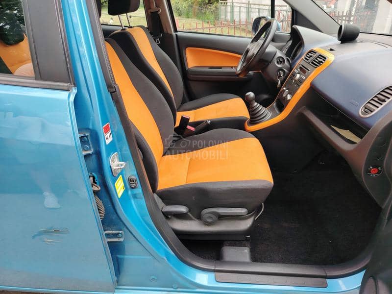 Opel Agila 1.2