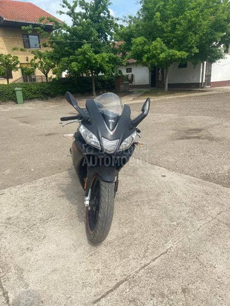 Aprilia Rs4