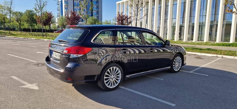 Subaru Legacy FB