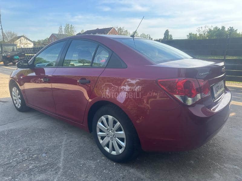 Chevrolet Cruze 1.6 129.000