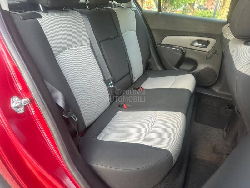 Chevrolet Cruze 1.6 129.000