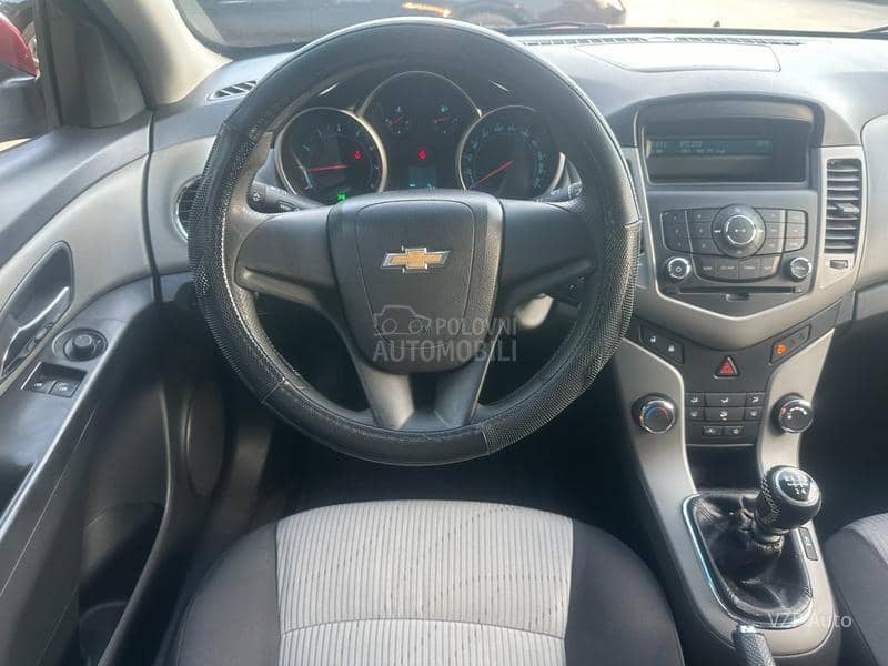 Chevrolet Cruze 1.6 VEL/SERVIS